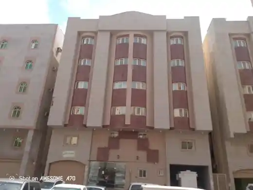 عمارة — العزيزية - الضفة الشرقية (ج)